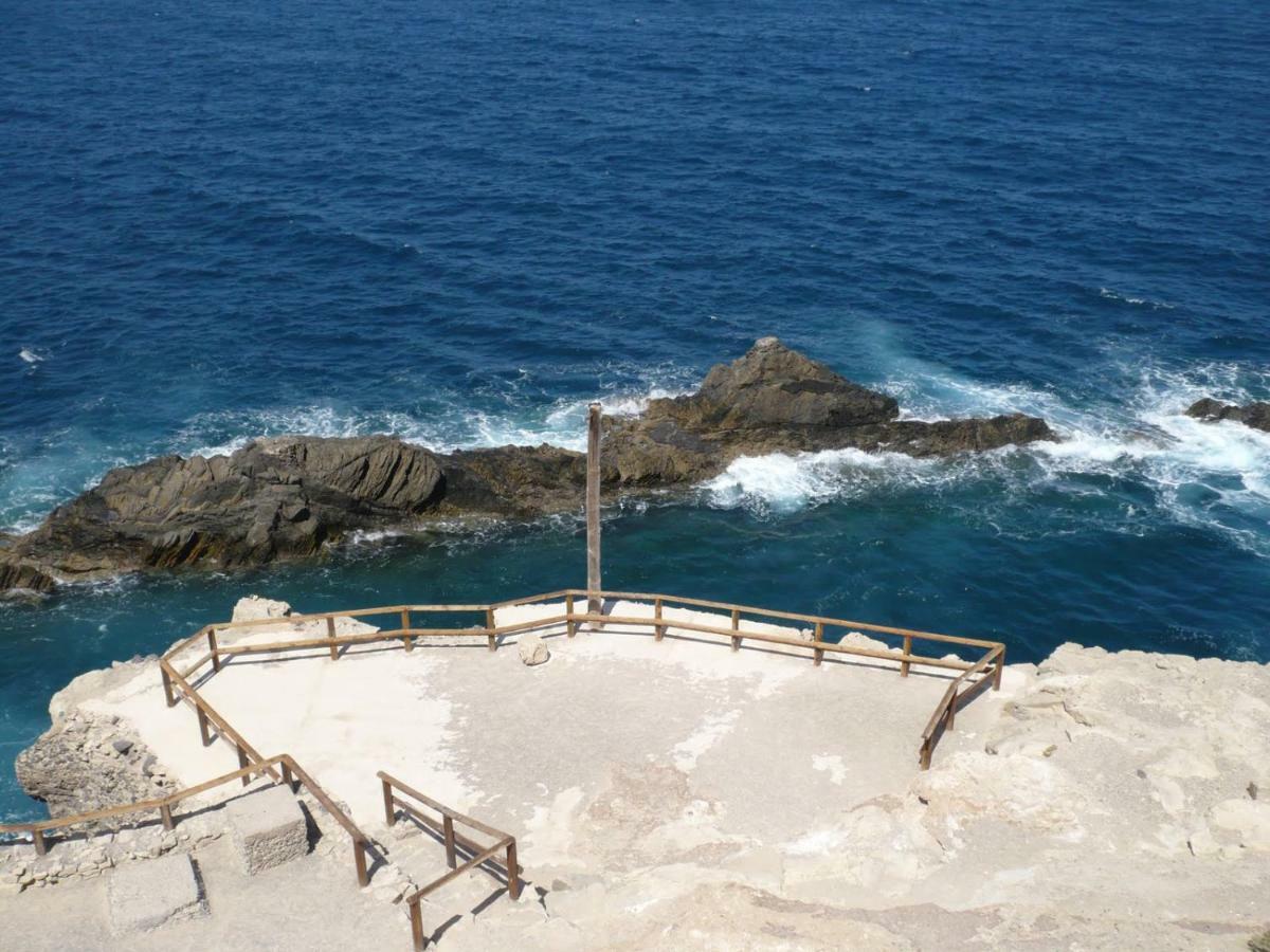 Casa Pano Beach House Ajuy ภายนอก รูปภาพ